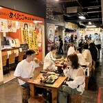 中華料理 長江苑 - 店内