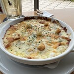 カフェ ホクストン - 4種のチーズグラタン