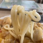 Anna's Kitchen - ラグマンの麺のリフトアップ