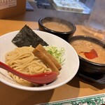 つけめんや 泉 - 料理写真: