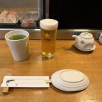 鮨処藤 - 先ずはビール