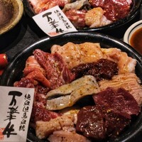 肉 希々 - 