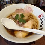 近江熟成醤油ラーメン十二分屋 - 料理写真: