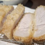 とんかつわか葉 - 宮崎ブランドポーク　ロースカツ定食(通常2000円→オープン価格1500円)