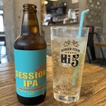 BURGER STAND HI-FIVE - 