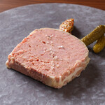 クインテット - 鹿と猪のパテドカンパーニュ