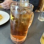 餃子酒場 - ウーロンハイ