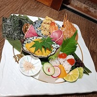 きりゅう - 毛ガニ・うに・鱧・いか