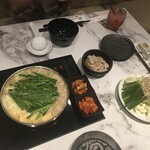 博多もつ鍋 やま中 博多店 - 