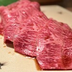 焼肉 はつ美 - 