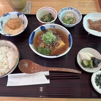 一汁ニ菜 うえの 箕面店 - 