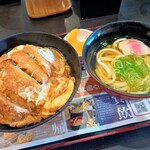 資さんうどん 博多千代店 - 