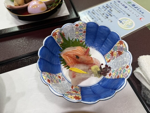 Tori Yoshi Hon Ten photo 2