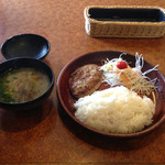Bikkuri Donki - レギュラーディッシュ150ｇ　613円+ご飯大盛り97円、味噌汁138円