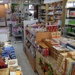 Kokeizampakingueriasunakkukona - スナックコーナーの売店です