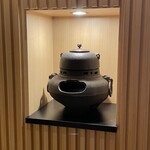 紀の善 神楽坂 - 店内（一階と地下の間）