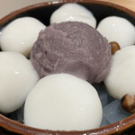 紀の善 神楽坂 - 白玉あんみつのアップ