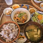 はらぺこ - 日替わり定食