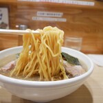 自家製麺 麺や 六等星 - 