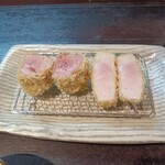 とんかつ comocchi - 左からヒレ、ロース
