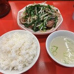 レバニラ中華 満腹 - 