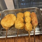 ひげ勝 - 　　玉ねぎ　　じゃがいも　　　うずら　　ウィンナー