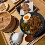 食堂 ネコとトラ - 