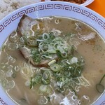 金龍ラーメン - さっぱり豚骨ラーメン　800円
