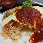 味よし - オムライス大盛の断面