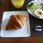 ブーランジェリー・フリアンド - 朝食にクロワッサンを・・