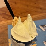 ジェラテリア クレメリーチェ - フレッシュミルク・ココライム・キャラメルラベンダー