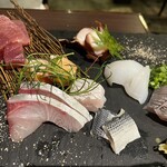 日本酒Dining 根岸 川木屋 - お刺身盛り合わせ２人前