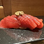 鮨処 春日 - 山幸漬けマグロ折笠農園のマスタード