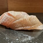 鮨処 春日 - 春子鯛