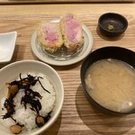 とんかつ成蔵 - 