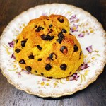 パン工房 ブランジェリーケン - チョコバナナスコーン(240円)