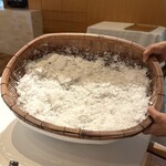 ウシマル - ・自家製の塩