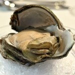 ウシマル - ・一宮町産 岩牡蠣