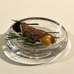 ウシマル - ・自家製リコッタチーズのカンノーロ