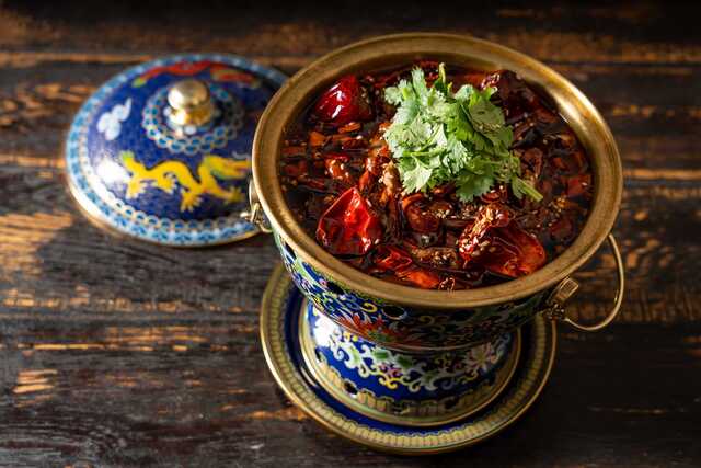 虎萬元 南青山店 （トラマンゲン）のご予約 - 表参道/中華料理