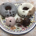 フロレスタ 高円寺店 - 動物ドーナツ　１個¥320    動物団子　１個¥320