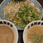 東京おぎくぼラーメン ゑびすや - 料理写真: