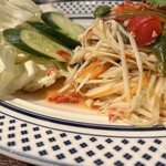 アジアンレストラン バジル 丸の内パレスビル店 - 