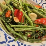 アジアンレストラン バジル 丸の内パレスビル店 - 