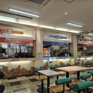 西宮名塩サービスエリア(下り線) フードコート_2