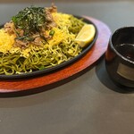 肉飾 やま田 - 瓦そば