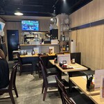 地鶏と魚串 炙りもつ鍋 にこん - 店内