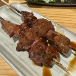 もつ焼き しげ吉 - レバーおかわり