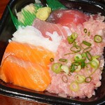 尼の丼丸 - 料理写真: