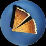 Legato Basque Cheesecake - レガートバスクチーズケーキ